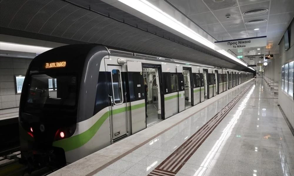 Στάσεις εργασίας αύριο και την Τετάρτη σε μετρό, ηλεκτρικό και λεωφορεία